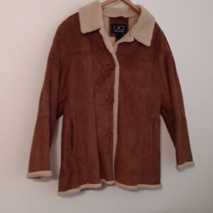 UA Women's  faux suede jacket xlarge chocolate  brown  color interior and trim